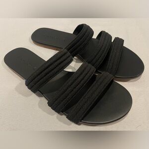 ROTHY’S Stretch Triple Band Stretch Black Leather Sandals Women’s Size 8 1/2